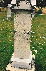 Grave of Gerrit Jan ten Dolle and Janna Gesina Bloemers.