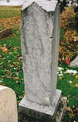 Grave of Hendrika Landeweerd in Sheboygan, WI.