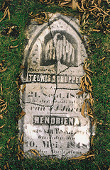 Grave of Teunis Schuppert and Hendrina Landeweerd.