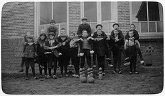Bowling club at School O in Winterswijk around 1921.
